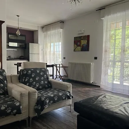 Sestaben - Flat With Parking Space, Simple And Spacious - Away From Traffic * La Spezia